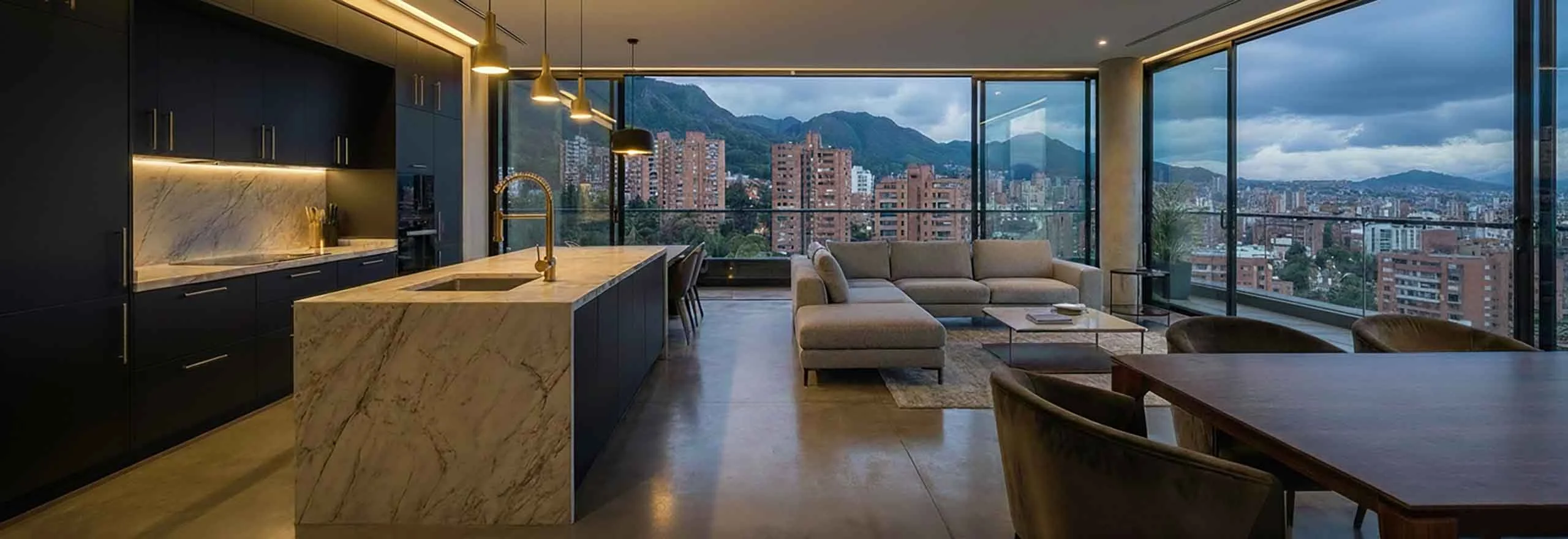 Fondo de contacto Arther Muebles
